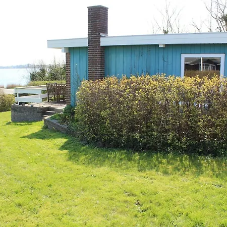 Tekla - 70m To The Fjord By Interhome *