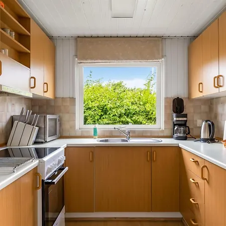بيت للعطل Tekla - 70m To The Fjord By Interhome
